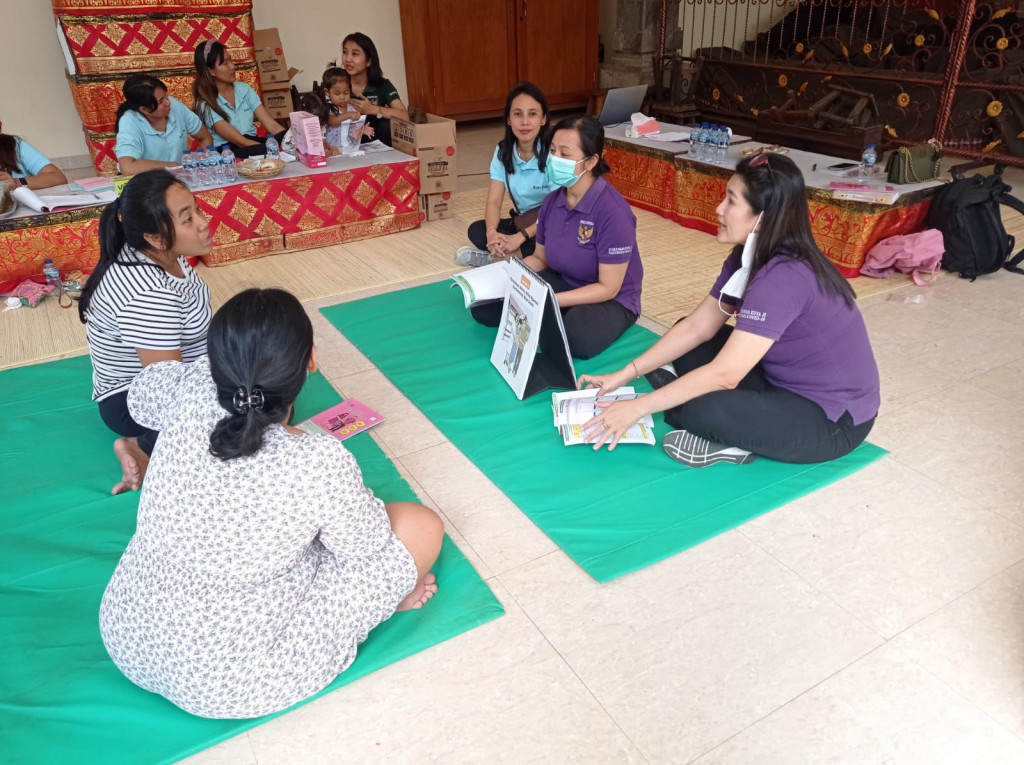kegiatan posyandu  balita di legian kaja